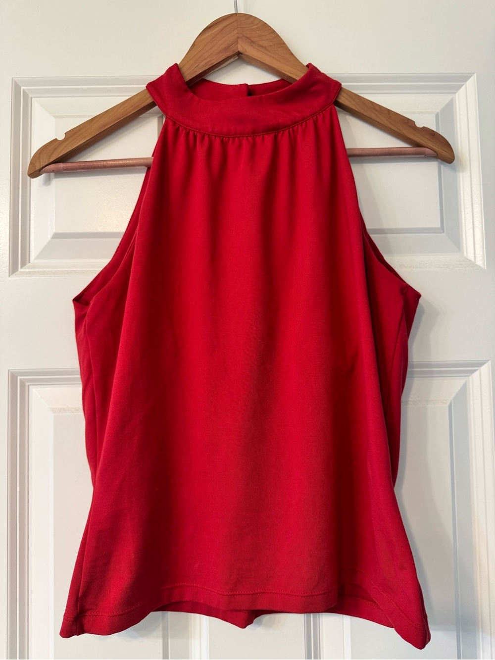 90s The Limited High-Neck Sleeveless Camisole in Red
